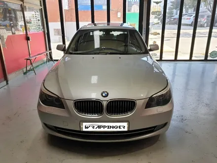 BMW E60 5시리즈 실내 카본랩핑시공으로 차는 젊어져요 / 양주시 덕정동