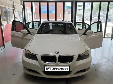 BMW E90 3시리즈 320i 실내카본랩핑 시공_랩핑거 / 양주시 덕정동
