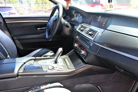 BMW 520D 실내랩핑시공 / 양주시 덕정동