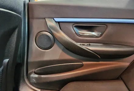 양주랩핑 F30 320i 3M 블랙카본 실내랩핑 / 양주시 덕정동