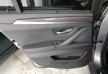 BMW F10 528i 실내카본랩핑으로 멋진 실내연출하세요 / 양주시 덕정동