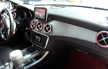 벤츠 CLA45AMG 실내 카본랩핑시공으로 멋스럽게.. / 양주시 덕정동