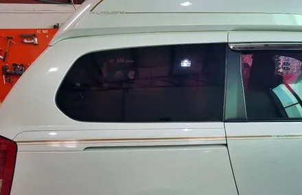 기아 그랜드카니발 하이리무진 3열 백호랑이 타공랩핑시공 / 양주시 덕정동