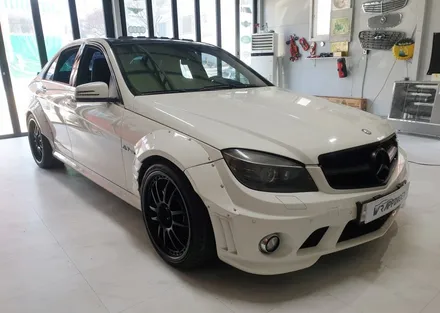 수명지난 루프스킨과 크롬딜리트 시공으로 말끔해진 C63AMG / 양주시 덕정동