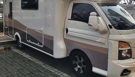 모터홈 캠핑카 손상된 데칼 재시공, 외관 새단장! / 양주시 덕정동