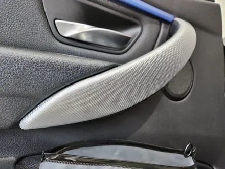 양주랩핑 F30 320i 3M 블랙카본 실내랩핑 / 양주시 덕정동