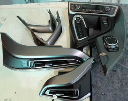 슈퍼카의실내엔? BMW I8 실내 카본랩핑 시공 / 양주시 덕정동