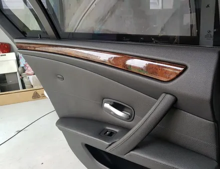 BMW E60 528i 실내 카본랩핑시공 양주랩핑거 / 양주시 덕정동