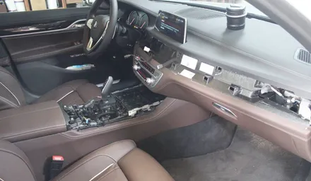 BMW 730Ld 실내 카본랩핑 / 양주시 덕정동