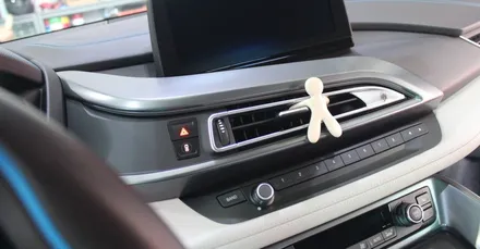 bmw i8 실내 카본랩핑시공으로 슈퍼카다운 실내연출 / 양주시 덕정동