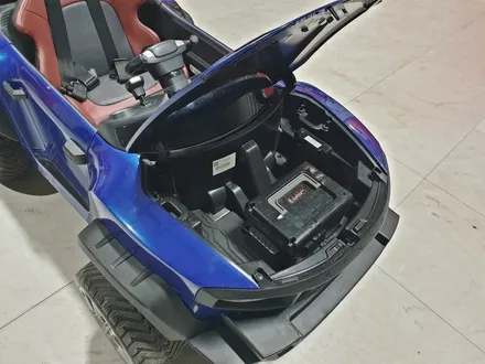 어린이전동차 헤네스 브룬 T870 전체랩핑\