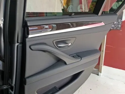 bmw 5시리즈 F10 카본 실내랩핑 전문 / 양주시 덕정동