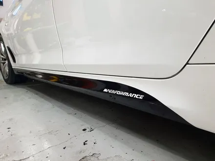 BMW G30 530D 사이드스컷 퍼포먼스데칼 시공-랩핑거 / 양주시 덕정동
