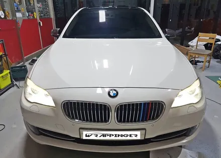 BMW 520D 카본미러와 카본디퓨져 랩핑시공으로 OK! / 양주시 덕정동