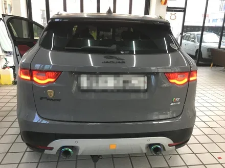 재규어 F-PACE M2C 카블릿으로 멀티미디어 환경 완성!!