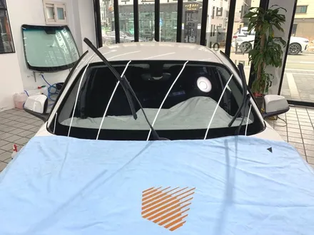 명지썬팅 BMW 118D 전면썬팅 레이노 F95입니다