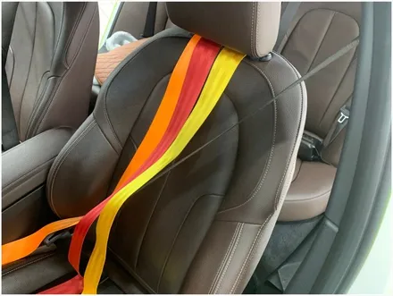 부산 강서구 BMW 1시리즈 컬러 안전벨트 교체 작업입니다