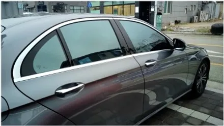 부산 명지 벤츠 W213 E클래스 블락포디 스카이블루 썬팅 재시공입니다