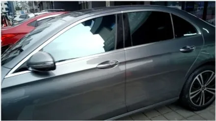 부산 명지 벤츠 W213 E클래스 블락포디 스카이블루 썬팅 재시공입니다