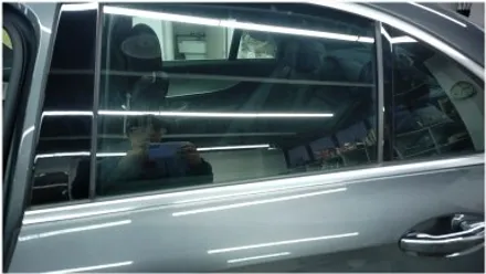 부산 명지 벤츠 W213 E클래스 블락포디 스카이블루 썬팅 재시공입니다