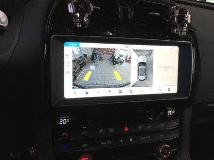 재규어 F-PACE M2C 카블릿으로 멀티미디어 환경 완성!!