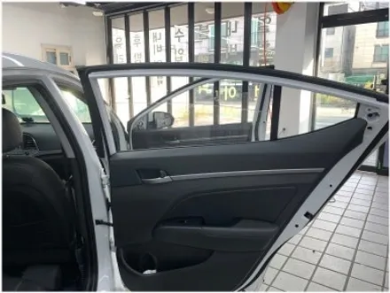 부산 강서구 명지 아반떼 AD 썬팅 재시공입니다 레이노 S9