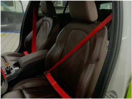 부산 강서구 BMW 1시리즈 컬러 안전벨트 교체 작업입니다
