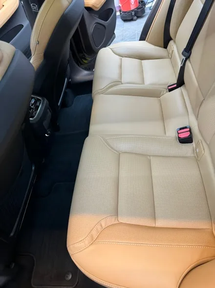 [볼보 XC60] 수원 광교 석회물제거 및 디테일링 / 수원, 동탄, 광교, 용인