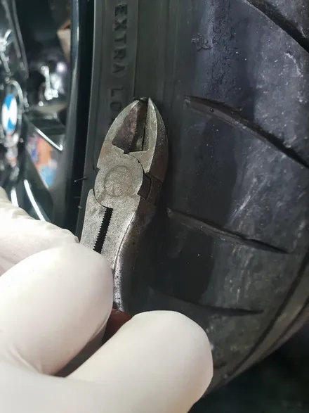 평택2bro 평택엔진오일 합성유 언더코팅 방음 플딥 타이어레터링 bmw m2타이어레터링 / 경기 화성