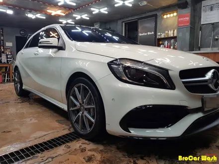 강서구 마곡 지구 벤츠 A45 AMG 자동차 광택 벤츠  강서구 차량 내부 스팀세차장 / 서울 강서