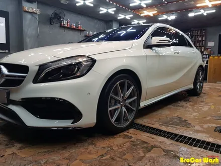 강서구 마곡 지구 벤츠 A45 AMG 자동차 광택 벤츠  강서구 차량 내부 스팀세차장 / 서울 강서