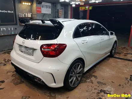 강서구 마곡 지구 벤츠 A45 AMG 자동차 광택 벤츠  강서구 차량 내부 스팀세차장 / 서울 강서