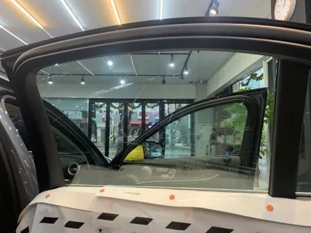 안산썬팅 프리미엄 벤츠 E클래스 레이노 S7 측면 재 시공