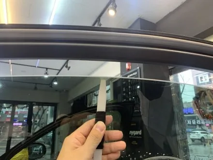 안산썬팅 프리미엄 벤츠 E클래스 레이노 S7 측면 재 시공