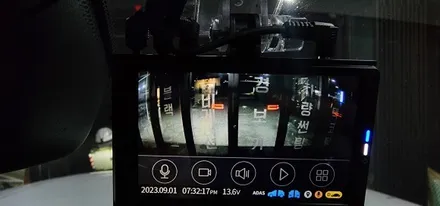 오산블랙박스 디스커버리4채널 블랙박스 및 보조배터리 시공 오산 동탄 수원 향남 평택 송탄 / 평택 오산 안성