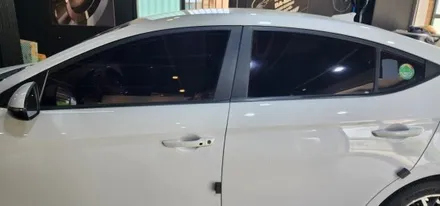 오산썬팅 현대 아반떼ad기존썬팅 제거후 열차단썬팅 시공 오산 동탄 수원 향남 평택 송탄 / 평택 오산 안성