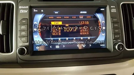 [오산네비게이션 기아레이파인드라이브q100네비게이션매립시공]오산동탄수원향남송탄평택 오산네비게이션 오산경보기 광각미러 블랙박스 열차단썬팅 원격시공경보기 / 평택 오산 안성