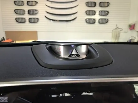 [오산뱅앤올룹슨]신세기카오디오 BMW X5 뱅앤올룹슨 전동센터스피커 장착입니다. / 평택 오산 안성