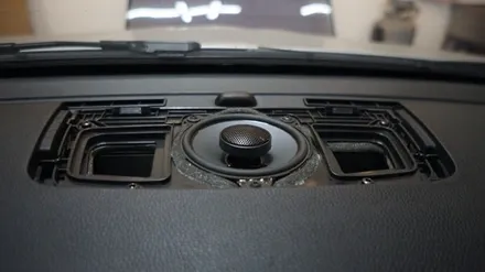 [오산카오디오]신세기카오디오 BMW 320D(E90) 센터스피커 장착입니다. / 평택 오산 안성