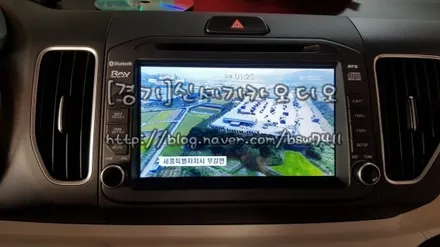 [오산네비게이션 기아레이파인드라이브q100네비게이션매립시공]오산동탄수원향남송탄평택 오산네비게이션 오산경보기 광각미러 블랙박스 열차단썬팅 원격시공경보기 / 평택 오산 안성