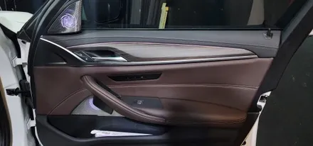 오산 bmw g30회오리트위터 엠비언트 시공  오산 동탄 수원 향안 평태 송탄 / 평택 오산 안성