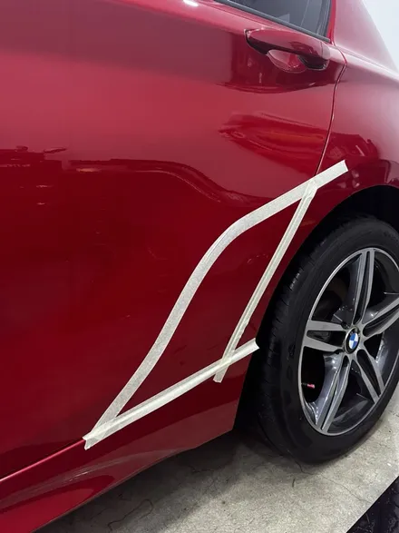 BMW f20 120d 사이드데칼,크롬죽이기(3m 사틴블랙,고광택 블랙) / 수원 영통구 하동