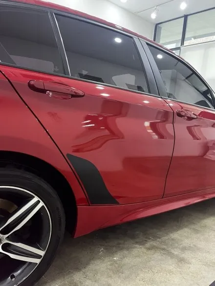 BMW f20 120d 사이드데칼,크롬죽이기(3m 사틴블랙,고광택 블랙) / 수원 영통구 하동