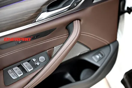 순천 BMW 540I 신차 구입 시 필요한 시공 4가지. 선팅, 유리막 코팅, PPF, 가죽 코팅 / 전남 순천