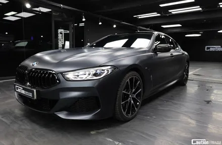 블루에서 KPMF 무광 마그네틱 블랙 / BMW 850i / 코션 래핑 / 과천시 주암동