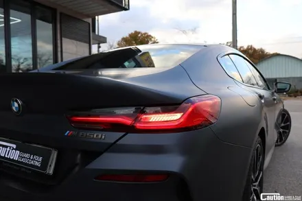 블루에서 KPMF 무광 마그네틱 블랙 / BMW 850i / 코션 래핑 / 과천시 주암동