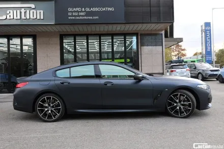 블루에서 KPMF 무광 마그네틱 블랙 / BMW 850i / 코션 래핑 / 과천시 주암동