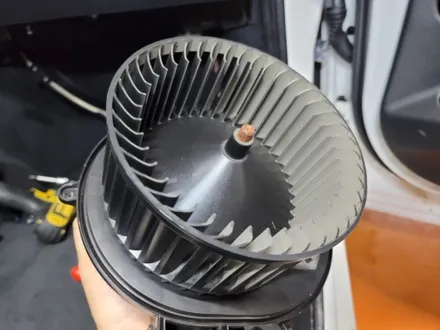 성동에바크리닝 BMW 3GT 실내크리닝 차량 자동차 에어컨내새 히터냄새 제거 청소 용산 일산 마포 고양 / 남양주 구리 하남