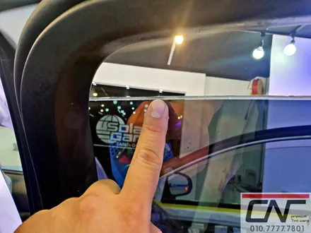 대전솔라가드프리미엄 * 벤츠 W213 E300 빛바랜 필름 제거 후 솔라가드퀀텀 재시공기 / 대전 서구