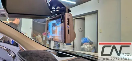 BMW 5GT 대전보조배터리 그리고 아이나비 QXD8000 시공하기 / 대전 서구